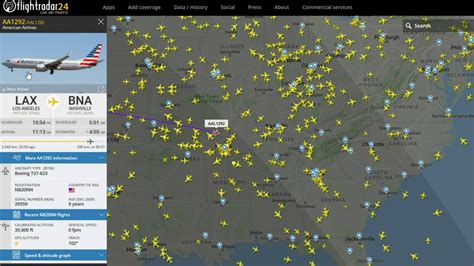 flightradar24 24 live tracking.